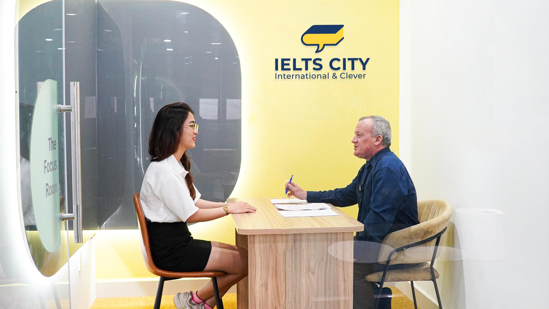 Trải nghiệm môi trường học IELTS chuẩn quốc tế, học IELTS cam kết đầu ra